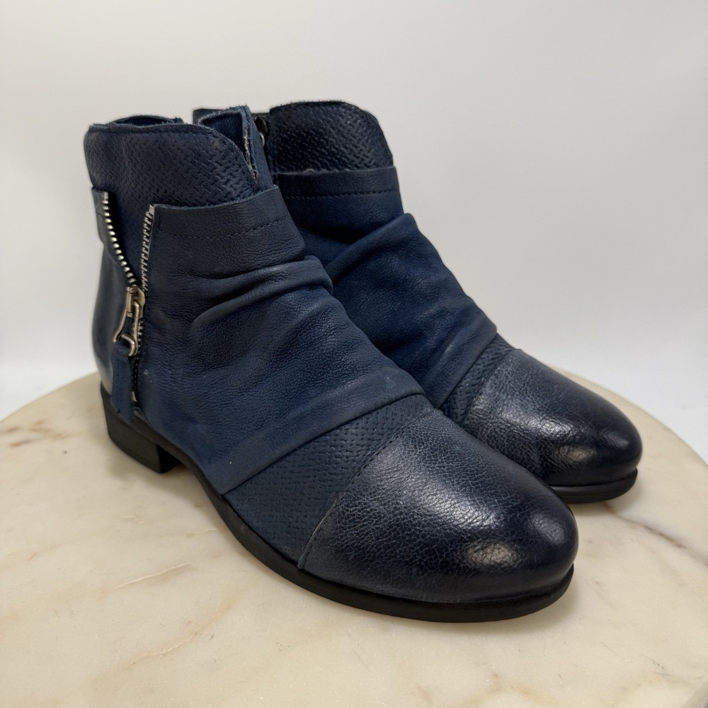 Miz Mooz SUNNY Boots Blue Leather Zipper Ankle Bootie Women's Size EU 36/US 6